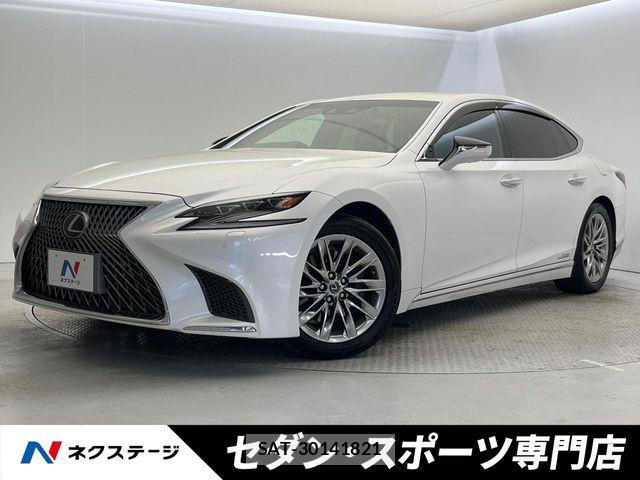 Lexus LS 2018-03 8366745-0