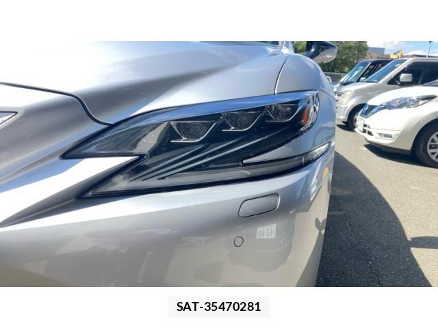 Lexus LS 2017-11 8457806-8