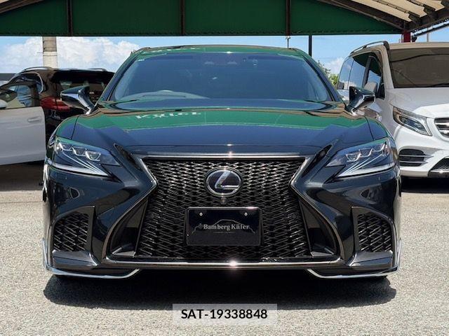 Lexus LS 2017-12 8457805-3