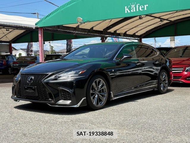 Lexus LS 2017-12 8457805-4