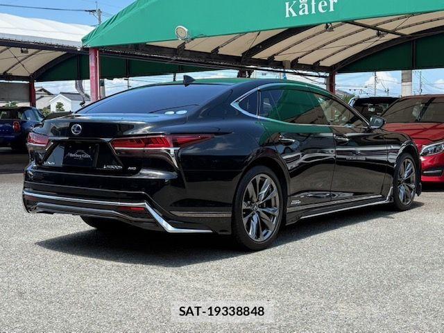 Lexus LS 2017-12 8457805-6