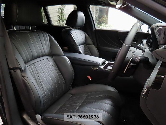 Lexus LS 2025-08 8525547-20