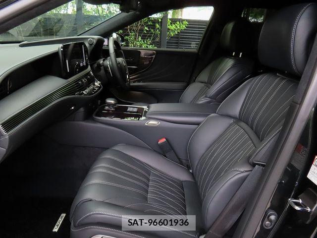 Lexus LS 2025-08 8525547-22