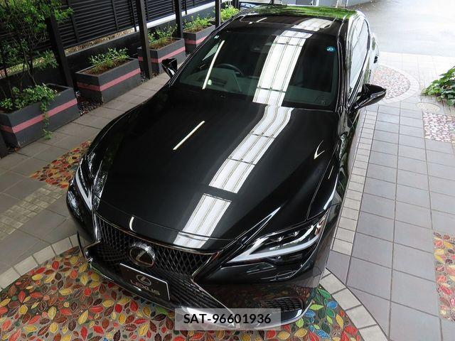 Lexus LS 2025-08 8525547-6