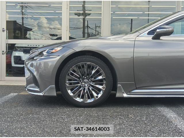 Lexus LS 2017-12 8525548-11