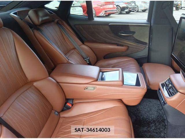 Lexus LS 2017-12 8525548-17