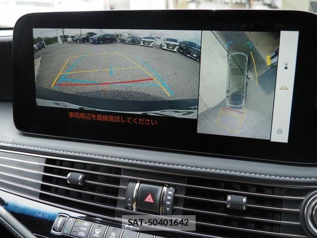 Lexus LS 2023-03 8562450-20