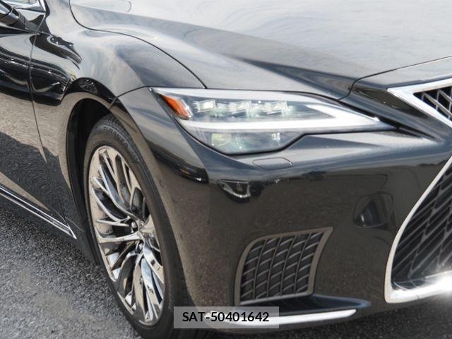 Lexus LS 2023-03 8562450-7