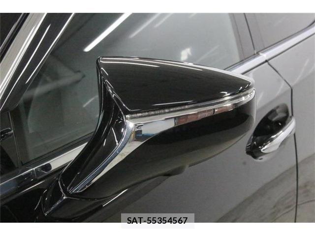 Lexus LS 2018-07 8627484-14