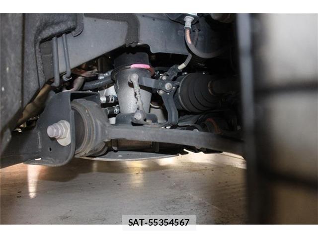Lexus LS 2018-07 8627484-17