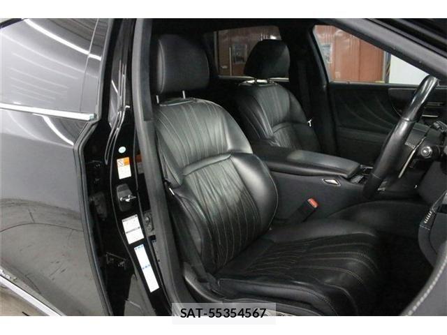 Lexus LS 2018-07 8627484-24