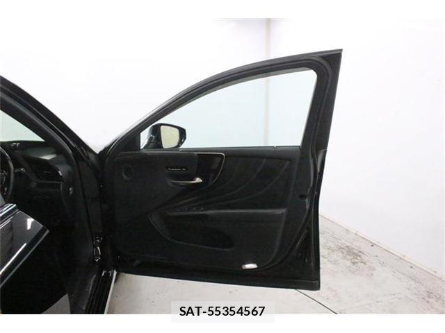 Lexus LS 2018-07 8627484-27