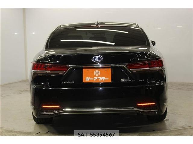 Lexus LS 2018-07 8627484-5