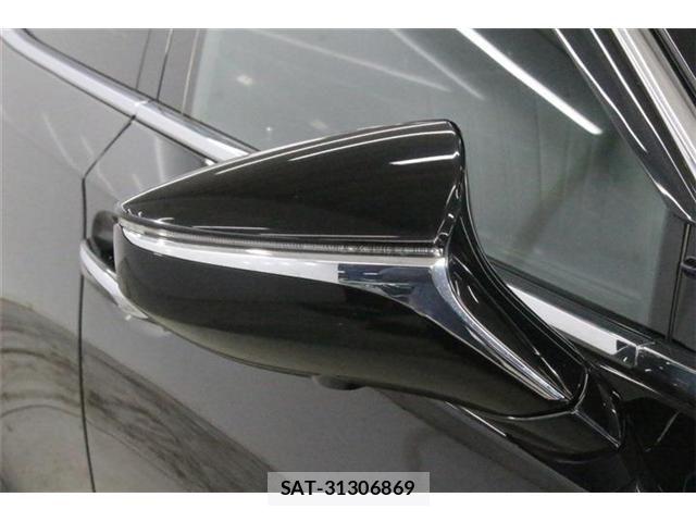 Lexus LS 2018-07 8627483-9