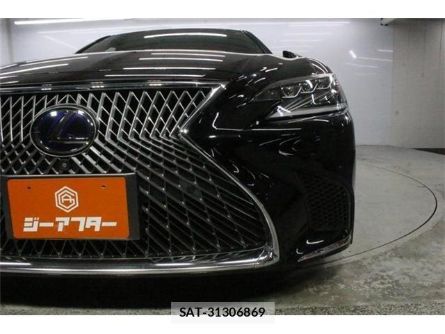 Lexus LS 2018-07 8627483-12