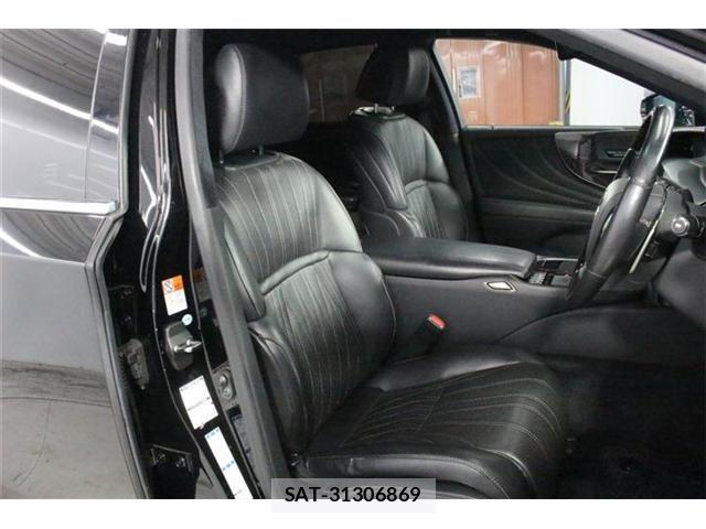 Lexus LS 2018-07 8627483-24