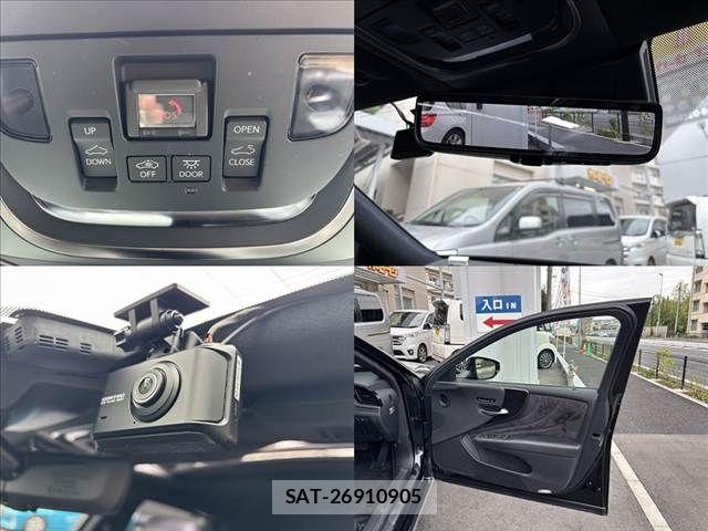 Lexus LS 2023-03 8685845-17