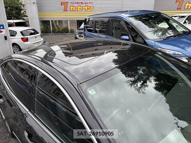 Lexus LS 2023-03 8685845-20