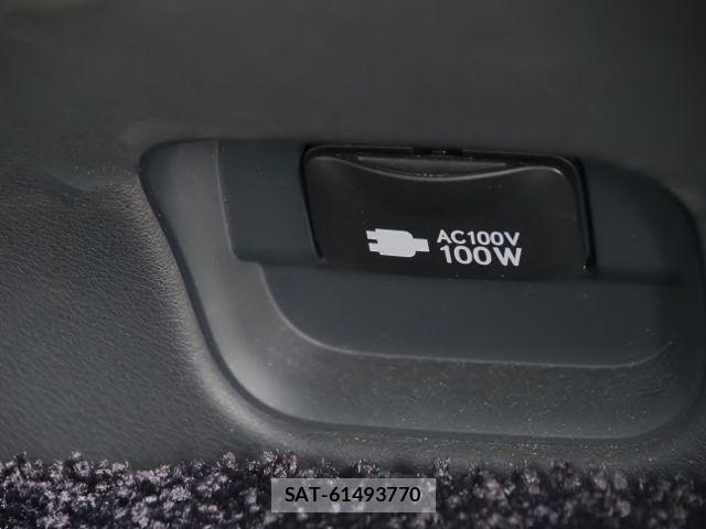Lexus LS 2021-08 8743441-14