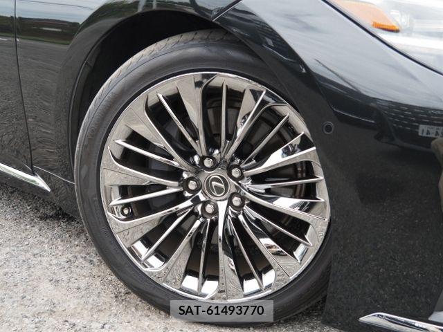 Lexus LS 2021-08 8743441-7