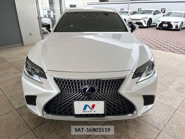 Lexus LS 2017-11 8796486-15