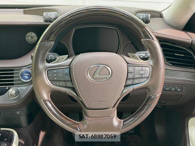 Lexus LS 2017-11 8796482-17