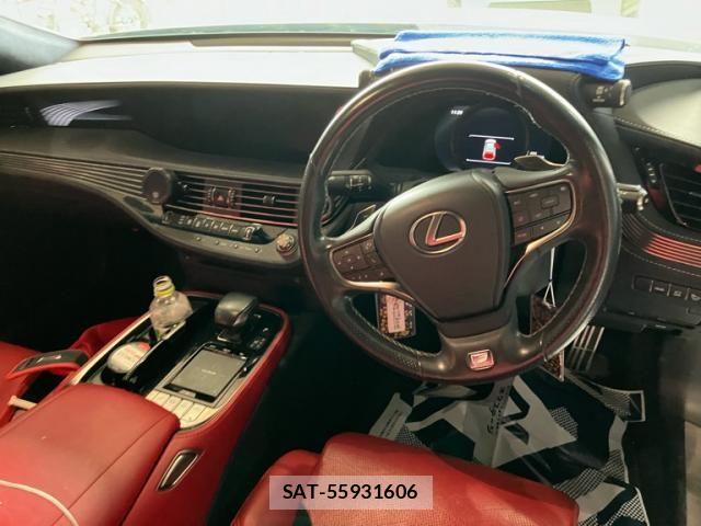 Lexus LS 2018-02 8829965-12