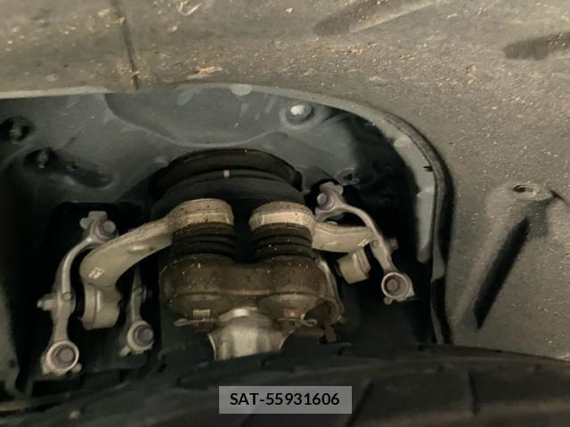 Lexus LS 2018-02 8829965-5