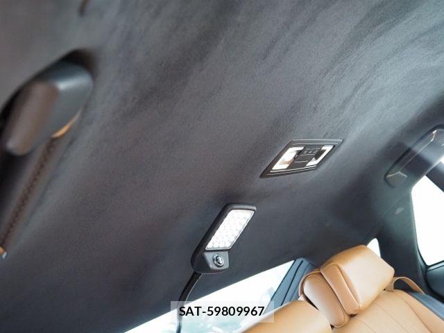 Lexus LS 2022-08 8880520-15