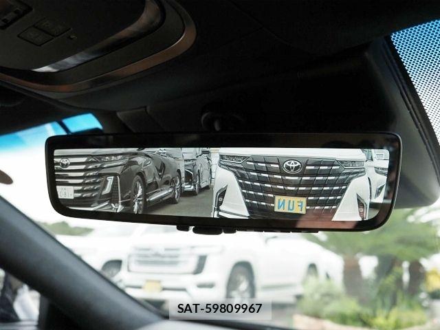 Lexus LS 2022-08 8880520-22
