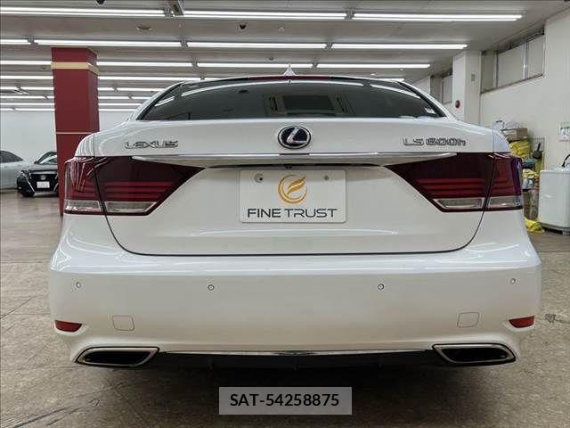 Lexus LS 2014-03 789066-15