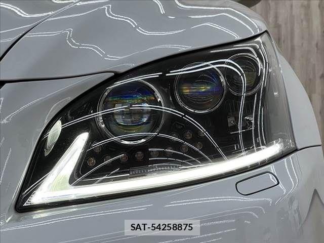 Lexus LS 2014-03 789066-19