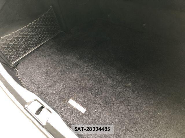 Lexus LS 2011-08 1413239-17