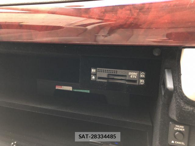 Lexus LS 2011-08 1413239-6