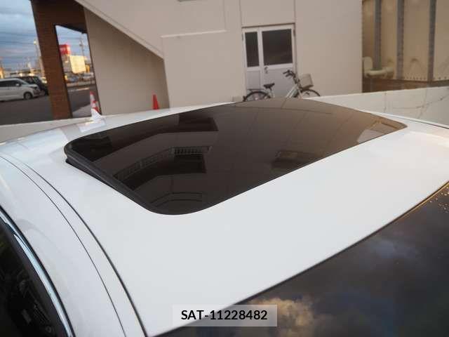 Lexus LS 2012-12 1609711-6