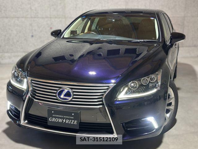 Lexus LS 2015-04 2002328-13