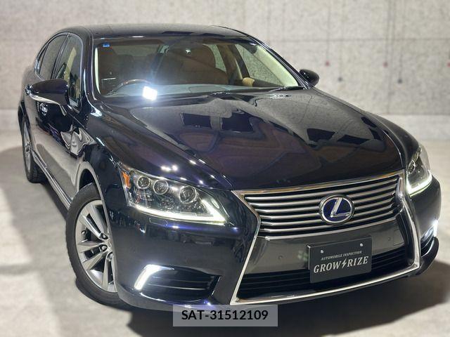 Lexus LS 2015-04 2002328-14