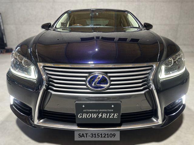 Lexus LS 2015-04 2002328-15