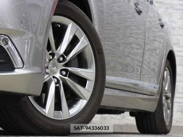 Lexus LS 2015-05 3674658-18