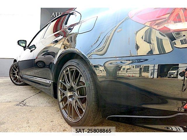 Lexus LS 2013-02 4044644-11