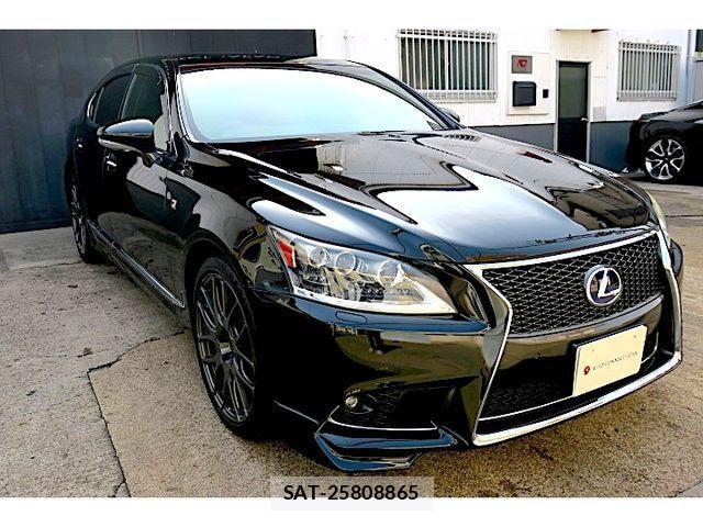 Lexus LS 2013-02 4044644-6