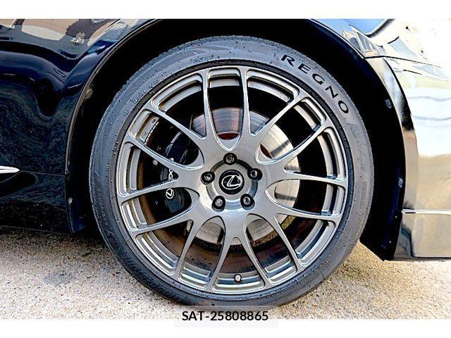 Lexus LS 2013-02 4044644-7