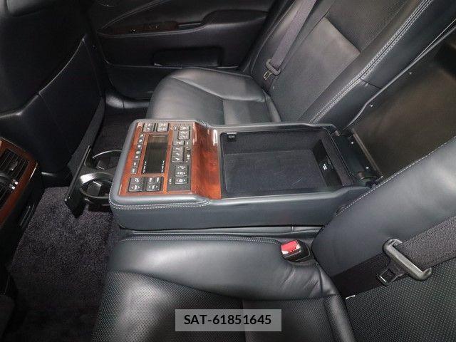 Lexus LS 2015-09 4176047-11