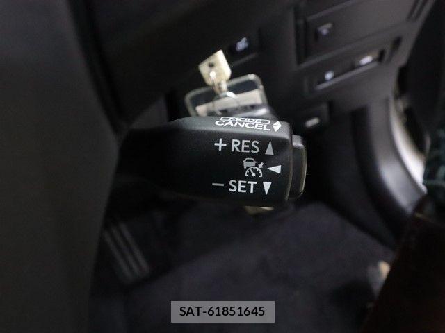 Lexus LS 2015-09 4176047-22
