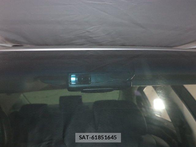 Lexus LS 2015-09 4176047-24