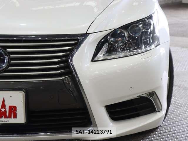 Lexus LS 2016-01 4393150-15