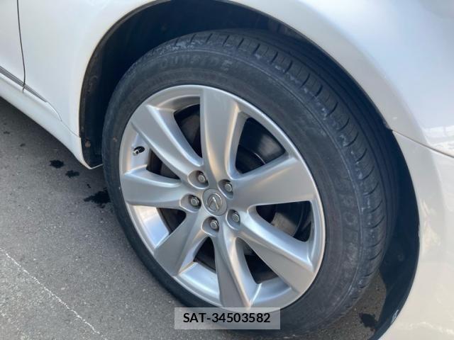 Lexus LS 2010-04 4964512-11