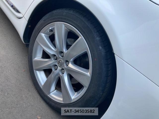 Lexus LS 2010-04 4964512-12