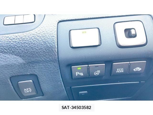 Lexus LS 2010-04 4964512-20
