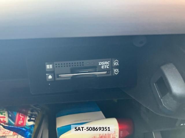 Lexus LS 2014-02 6011661-26